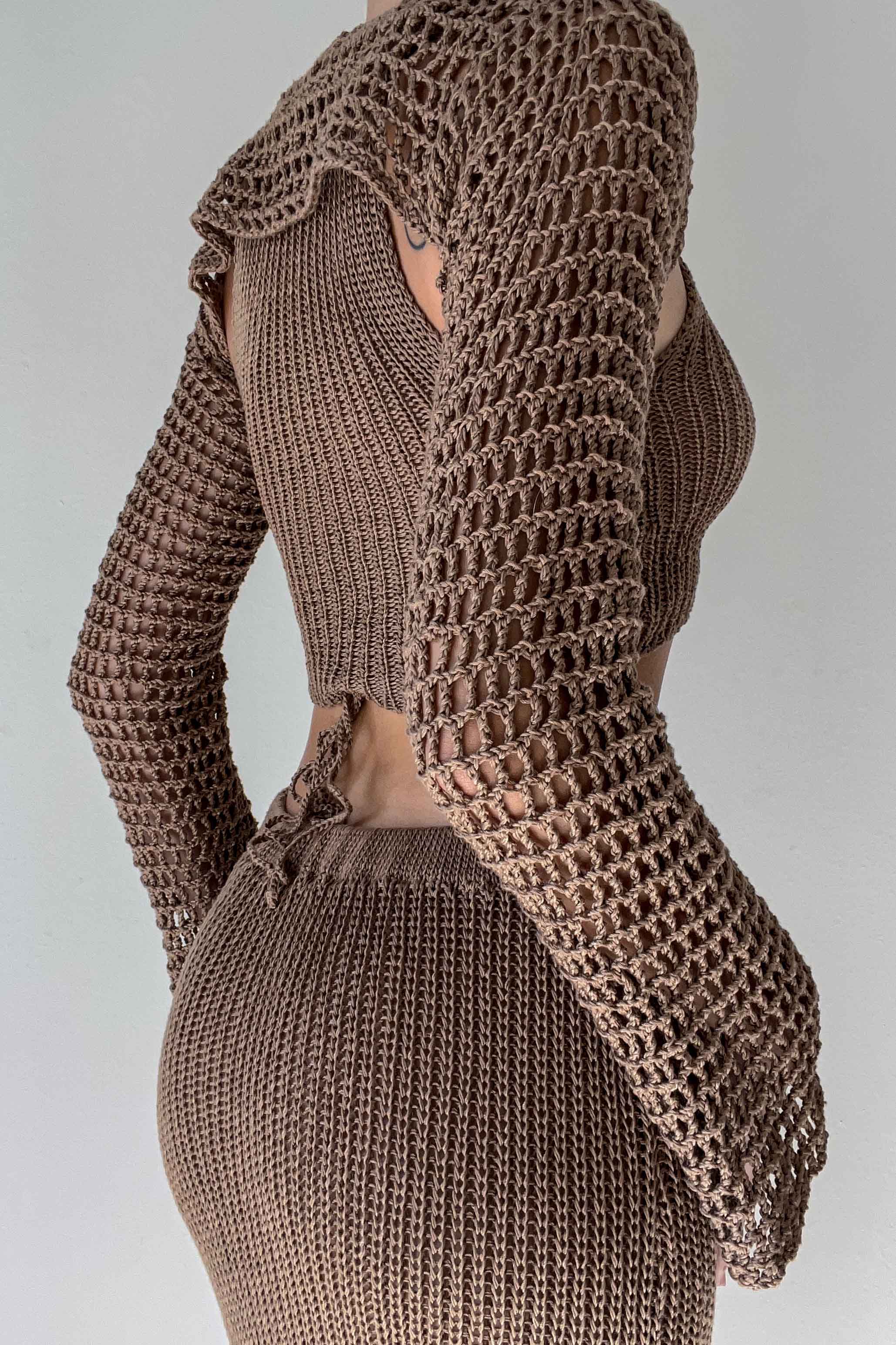 Ola crochet shrug in chocolate