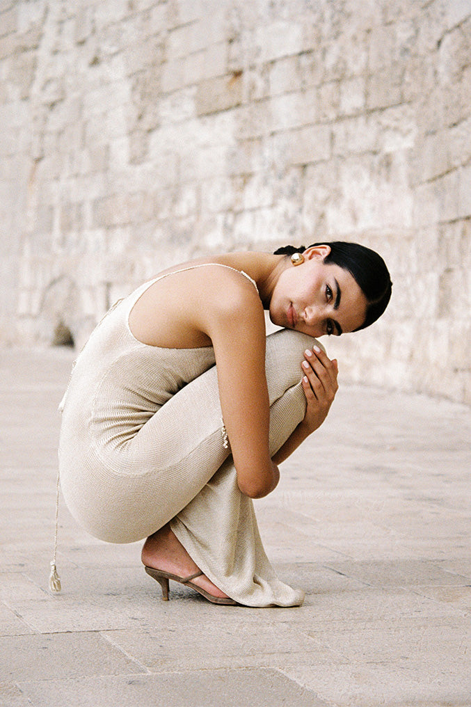 Vega dress in champagne