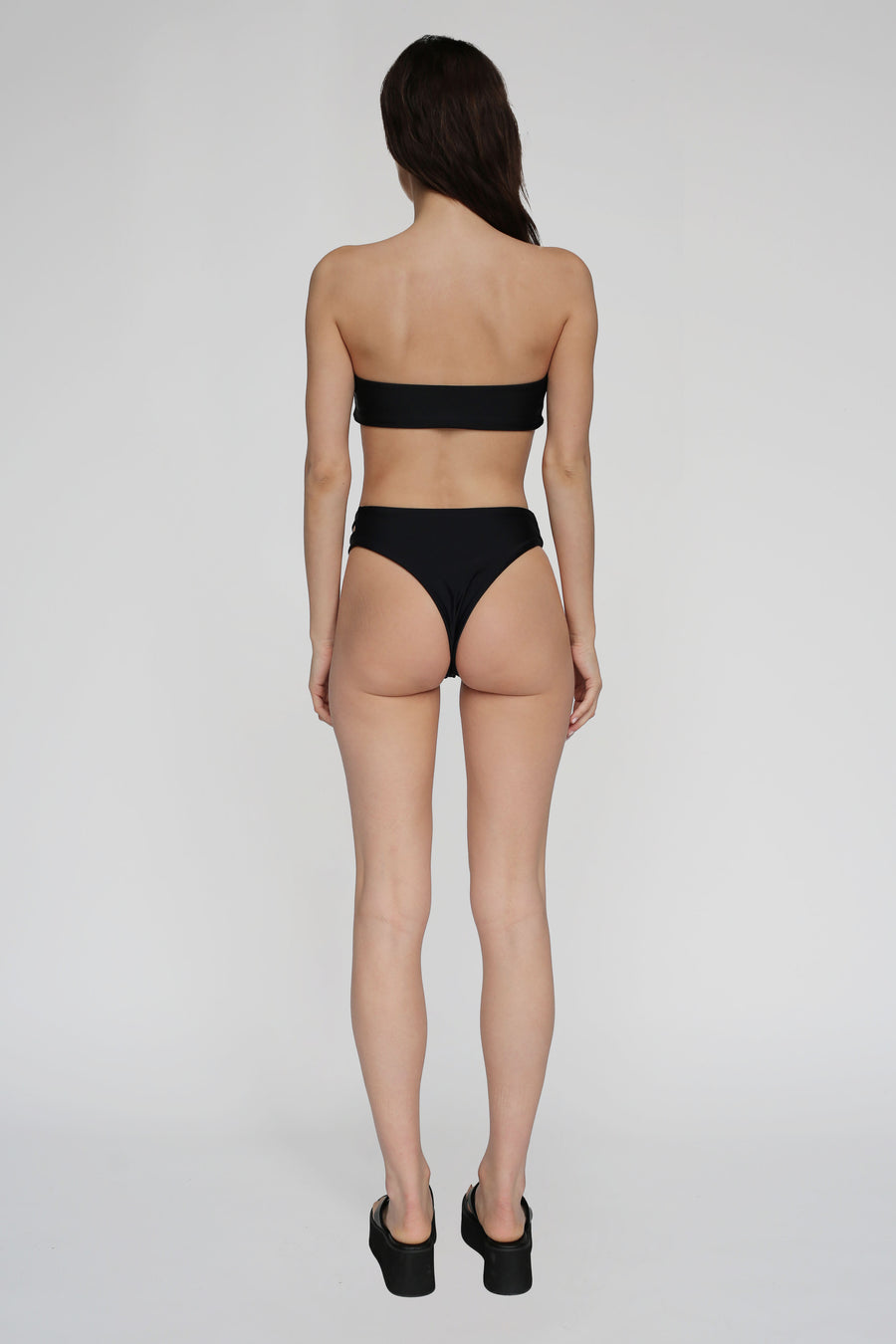 THE VAGUE TOP - BLACK